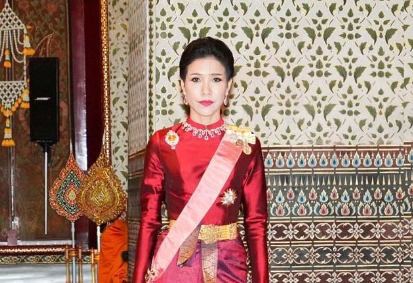 ย้อนเส้นทาง ประวัติอดีตเจ้าคุณพระสินีนาฏ พิลาสกัลยาณี | Tadoo