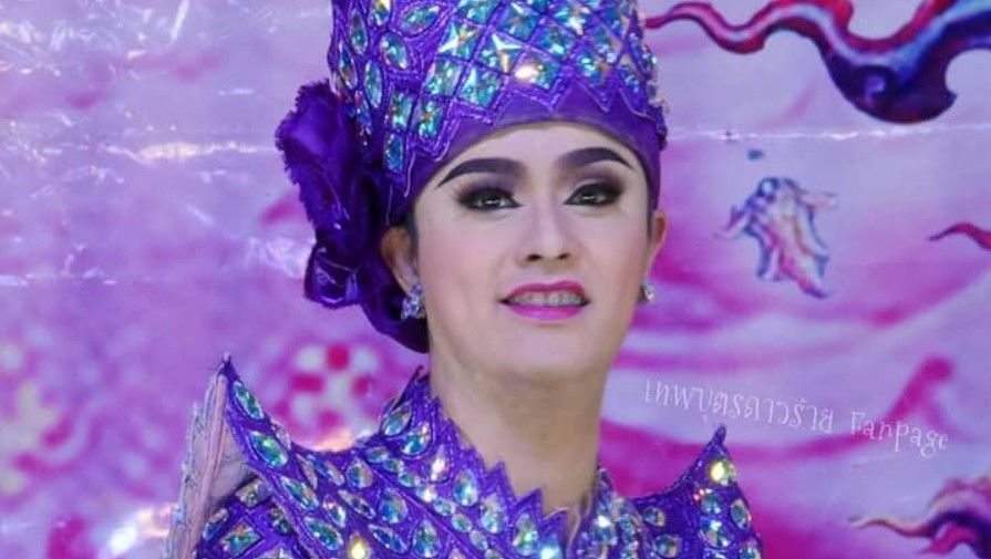 สุดเศร้า ลิเกดาวร้ายชื่อดัง ถูกรถชนตกทางคู่ขนาน เสียชีวิต | Tadoo