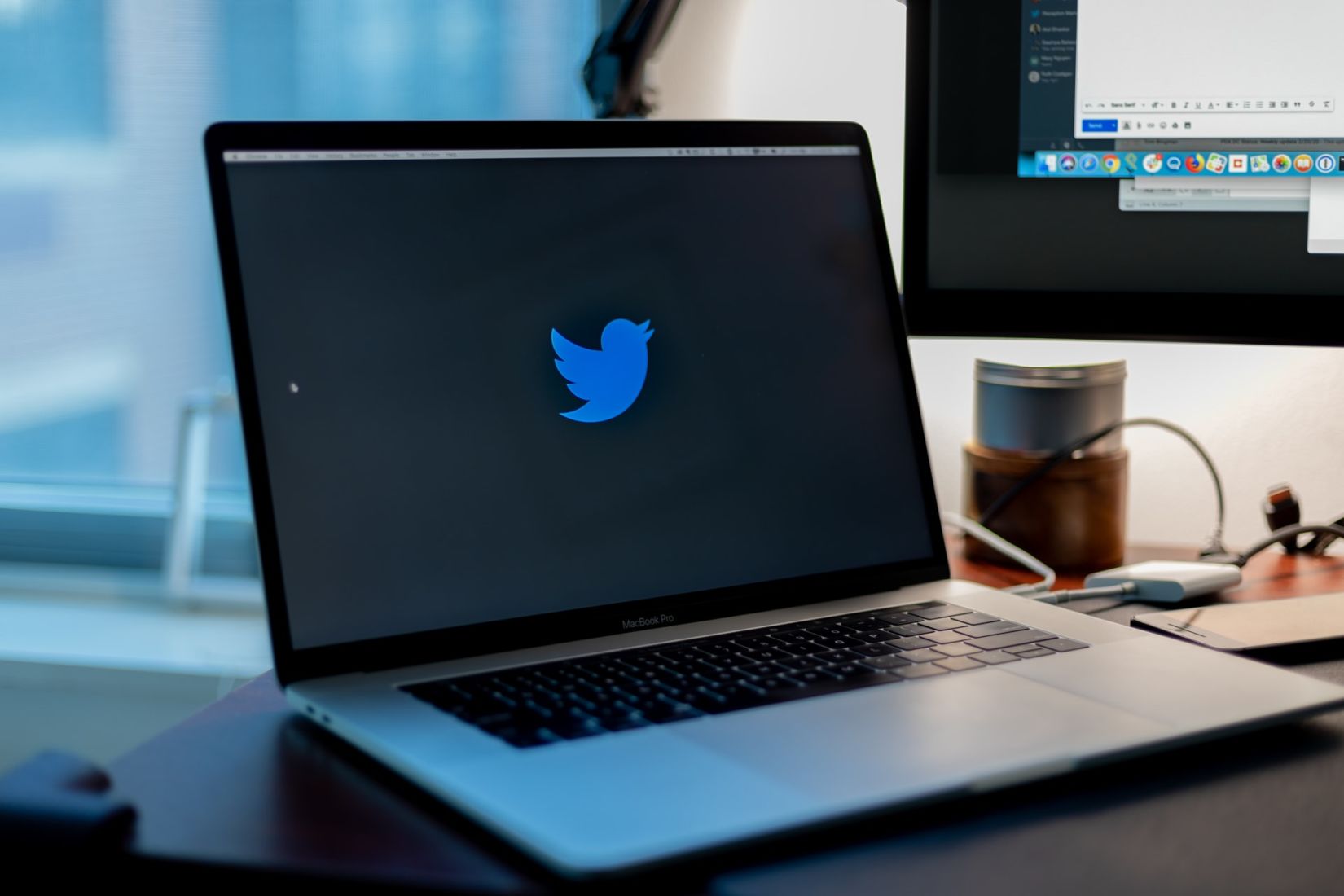 Twitter เปิดใช้ฟีเจอร์ใหม่ จำกัดคนตอบทวีตได้ตามต้องการ | Tadoo